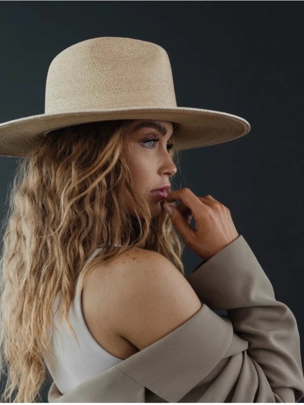 GIGI PIP Wide-Brim Straw Fedora Hat in Natural Beige